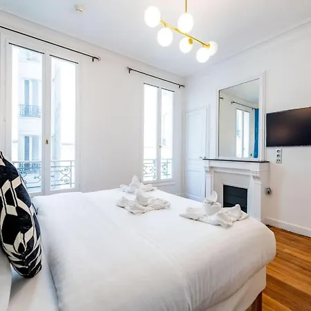 Appartamento Le Deneuve - Passy Tour Eiffel A Pied - 4 Personnes-logement Entierement Climatise
