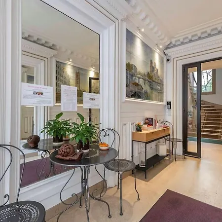 Appartamento Le Deneuve - Passy Tour Eiffel A Pied - 4 Personnes-logement Entierement Climatise